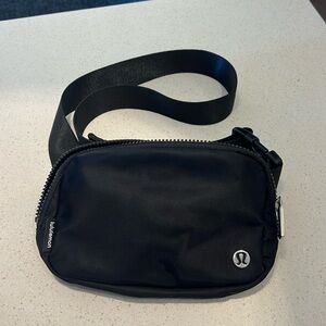 Lululemon belt bag